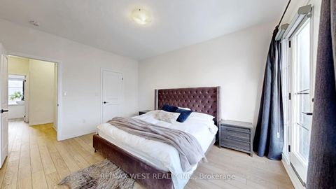 Photo 23 at 58 De La Roche Drive, Vellore Village, Vaughan