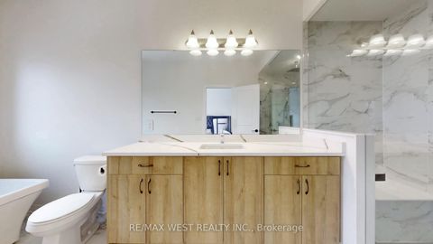 Photo 25 at 58 De La Roche Drive, Vellore Village, Vaughan