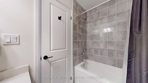 Photo 40 at 58 De La Roche Drive, Vellore Village, Vaughan