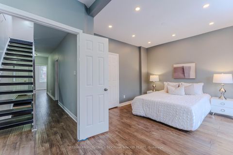 Photo 16 at 30 Boustead Avenue, Swansea, Toronto