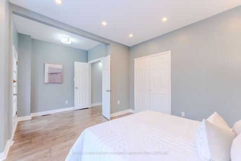 Photo 18 at 30 Boustead Avenue, Swansea, Toronto