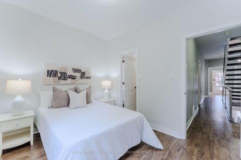 Photo 21 at 30 Boustead Avenue, Swansea, Toronto