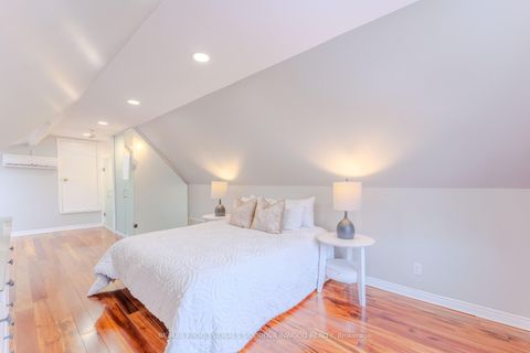 Photo 32 at 30 Boustead Avenue, Swansea, Toronto