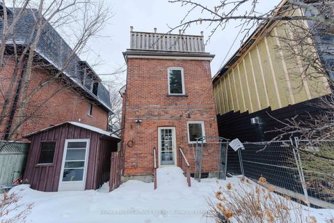 Photo 42 at 30 Boustead Avenue, Swansea, Toronto
