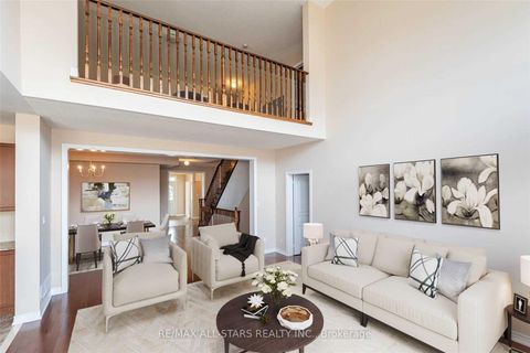 Photo 5 at 20 Beechener Street, Sutton & Jackson's Point, Georgina