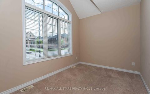 Photo 21 at 20 Beechener Street, Sutton & Jackson's Point, Georgina