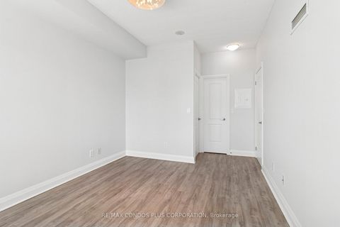 Photo 8 at 1108 - 20 North Park Road, Beverley Glen, Vaughan