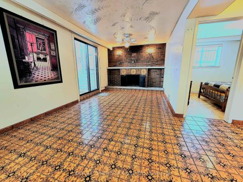 Photo 13 at 135 Derrydown Road, York University Heights, Toronto