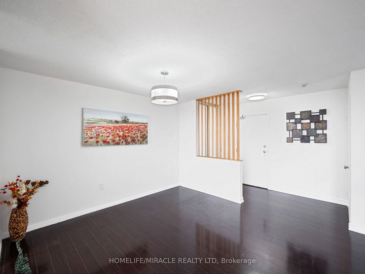 Photo 6 at 1511 - 4 Kings Cross Road, Queen Street Corridor, Brampton