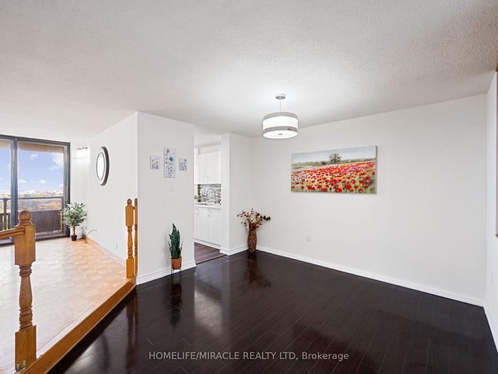 Photo 7 at 1511 - 4 Kings Cross Road, Queen Street Corridor, Brampton