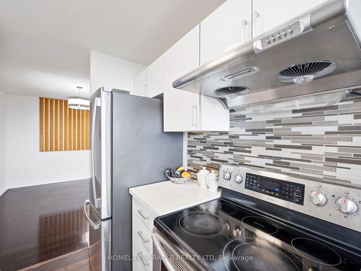 Photo 12 at 1511 - 4 Kings Cross Road, Queen Street Corridor, Brampton