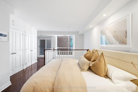 Photo 15 at 1507 - 80 Cumberland Street, Annex, Toronto