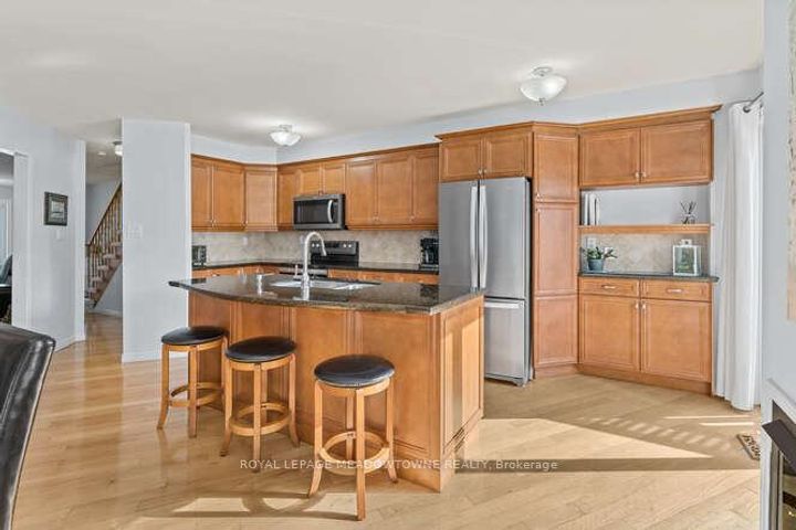 Photo 8 at 5 James Young Drive, Georgetown, Halton Hills