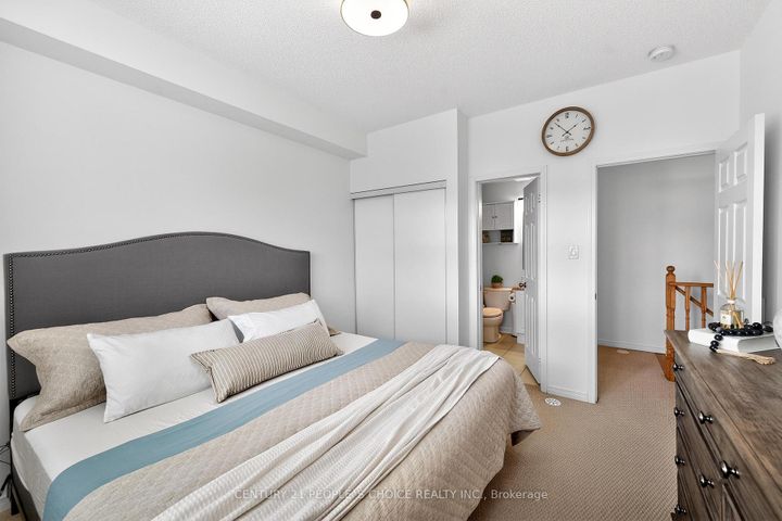 Photo 33 at 18 - 180 Howden Boulevard, Westgate, Brampton