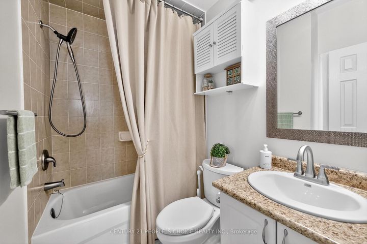 Photo 35 at 18 - 180 Howden Boulevard, Westgate, Brampton