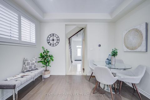 Photo 14 at 17 Windflower Way, Rural Whitby, Whitby