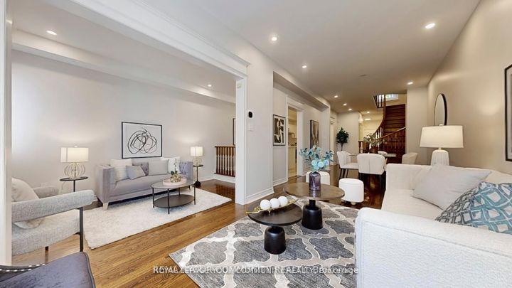 Photo 6 at 164 - 190 Harding Boulevard W, North Richvale, Richmond Hill