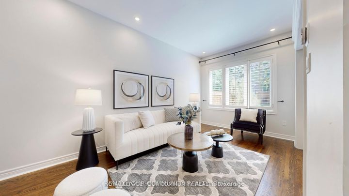 Photo 7 at 164 - 190 Harding Boulevard W, North Richvale, Richmond Hill