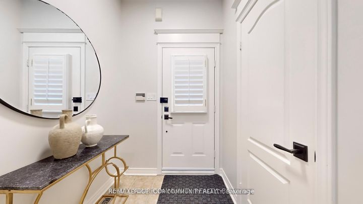 Photo 20 at 164 - 190 Harding Boulevard W, North Richvale, Richmond Hill