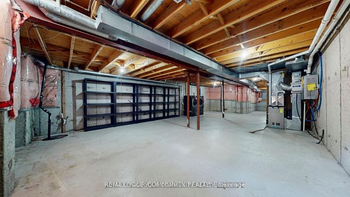 Photo 34 at 164 - 190 Harding Boulevard W, North Richvale, Richmond Hill