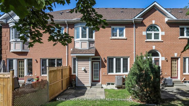 Photo 37 at 164 - 190 Harding Boulevard W, North Richvale, Richmond Hill