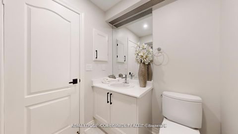 Photo 31 at 164 - 190 Harding Boulevard W, North Richvale, Richmond Hill