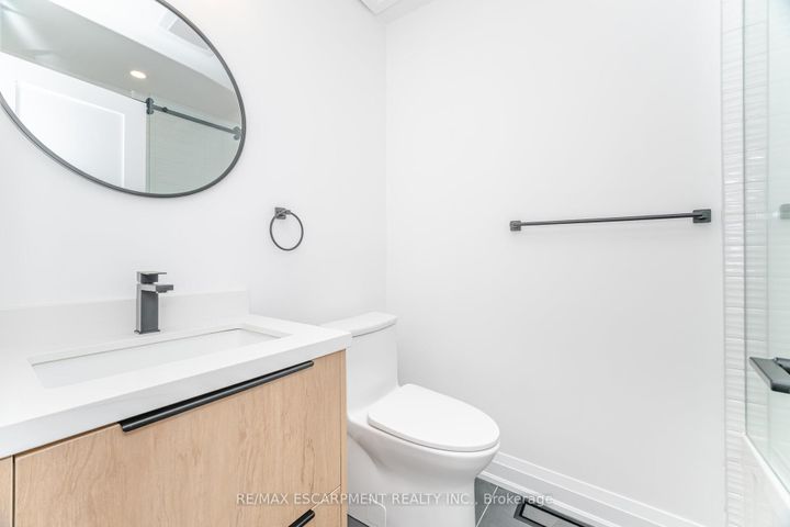 Photo 34 at 2276 Wyandotte Drive, WO West, Oakville