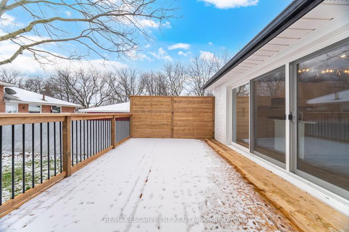 Photo 39 at 2276 Wyandotte Drive, WO West, Oakville