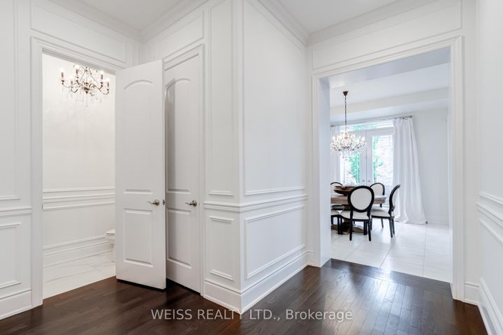 Photo 21 at 43 Chesney Crescent, Kleinburg, Vaughan