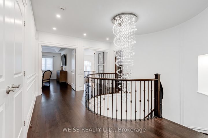 Photo 26 at 43 Chesney Crescent, Kleinburg, Vaughan