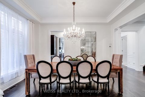 Photo 7 at 43 Chesney Crescent, Kleinburg, Vaughan