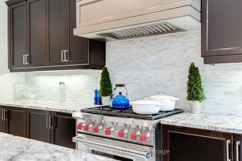 Photo 19 at 43 Chesney Crescent, Kleinburg, Vaughan