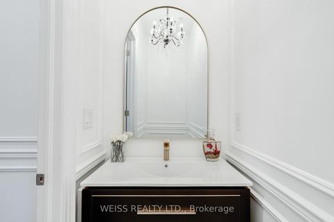 Photo 22 at 43 Chesney Crescent, Kleinburg, Vaughan