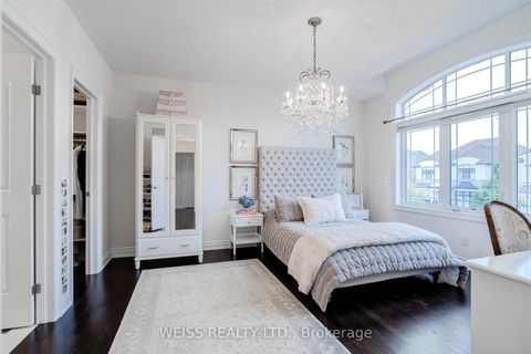 Photo 36 at 43 Chesney Crescent, Kleinburg, Vaughan