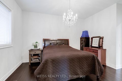 Photo 40 at 43 Chesney Crescent, Kleinburg, Vaughan