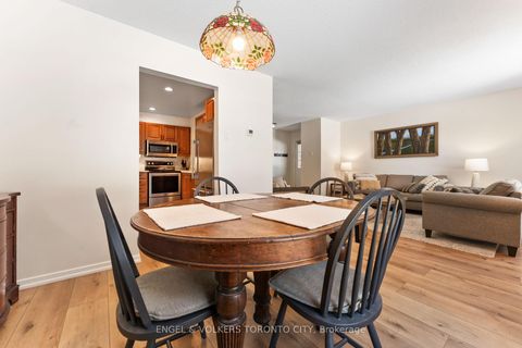 Photo 10 at 870 Boronia Crescent, Leslie Valley, Newmarket