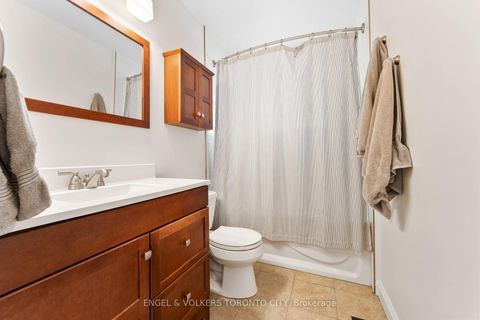 Photo 22 at 870 Boronia Crescent, Leslie Valley, Newmarket