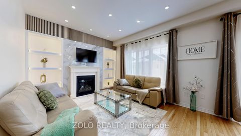 Photo 2 at 42 Foxberry Road, Sharon, East Gwillimbury