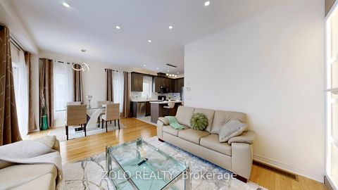 Photo 5 at 42 Foxberry Road, Sharon, East Gwillimbury