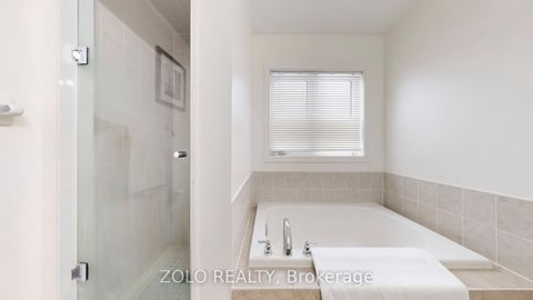 Photo 16 at 42 Foxberry Road, Sharon, East Gwillimbury