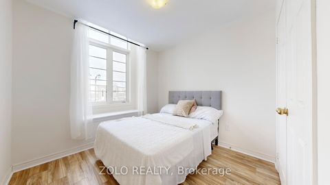 Photo 24 at 42 Foxberry Road, Sharon, East Gwillimbury