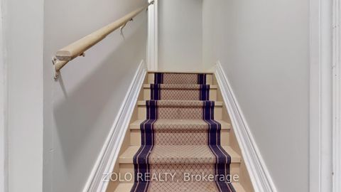 Photo 26 at 42 Foxberry Road, Sharon, East Gwillimbury