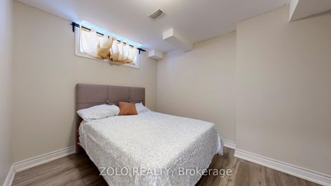 Photo 34 at 42 Foxberry Road, Sharon, East Gwillimbury