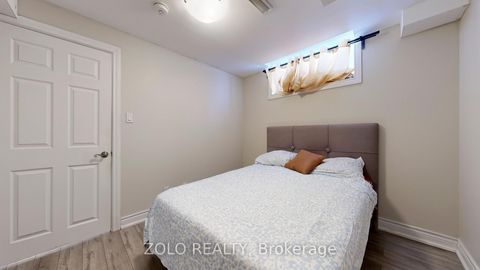 Photo 35 at 42 Foxberry Road, Sharon, East Gwillimbury