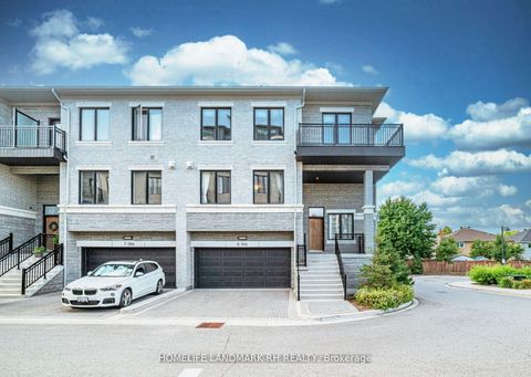 Photo 1 at TH #8 - 386 Highway 7, Doncrest, Richmond Hill