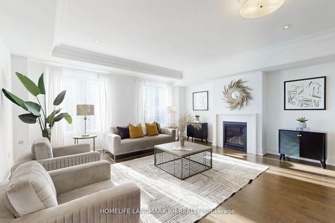 Photo 2 at TH #8 - 386 Highway 7, Doncrest, Richmond Hill