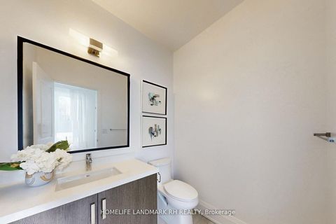 Photo 6 at TH #8 - 386 Highway 7, Doncrest, Richmond Hill