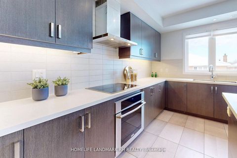 Photo 13 at TH #8 - 386 Highway 7, Doncrest, Richmond Hill