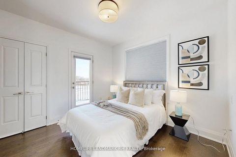 Photo 25 at TH #8 - 386 Highway 7, Doncrest, Richmond Hill