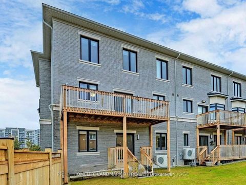 Photo 40 at TH #8 - 386 Highway 7, Doncrest, Richmond Hill